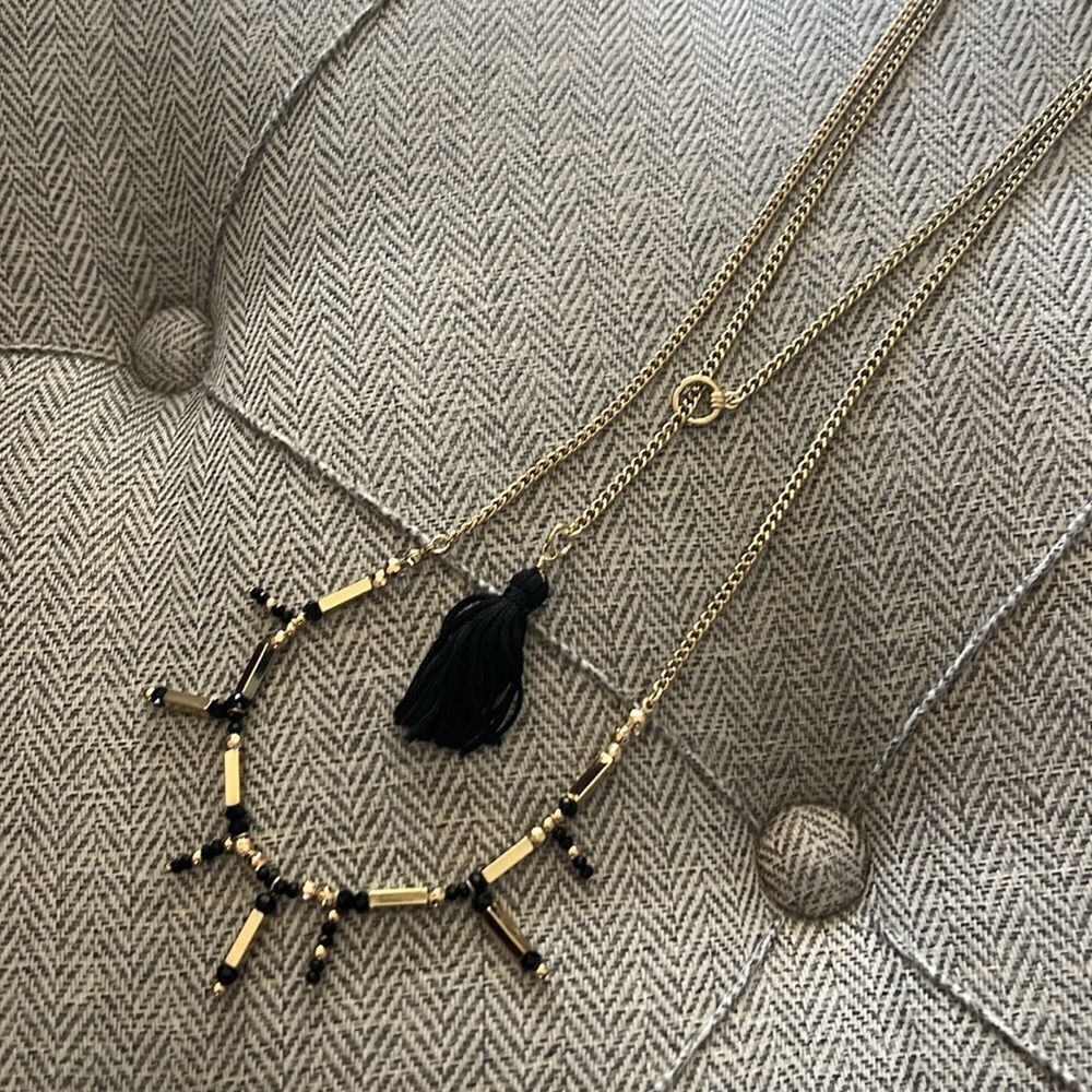 NWT Express Elegant Black and Gold Necklace with Lariat detail